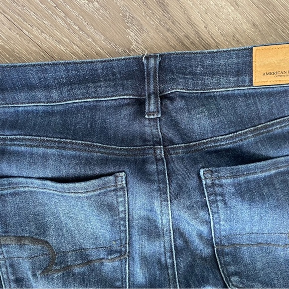 American Eagle Outfitters Women's Dark Blue Skinny Jeans - Picture 11 of 11